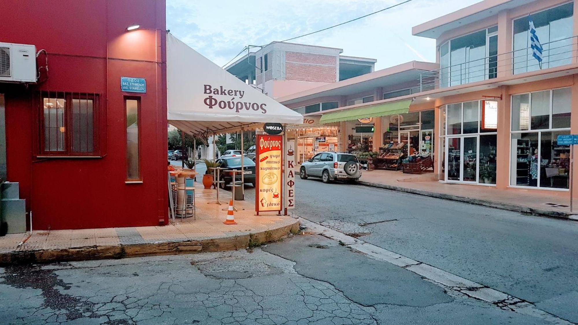Ts-George'S Apartments By The Airport Markopoulo Mesogaias Ngoại thất bức ảnh
